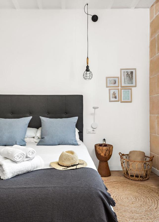Hotel Boutique Ses 5 Claus ซิวตาเดญา ภายนอก รูปภาพ